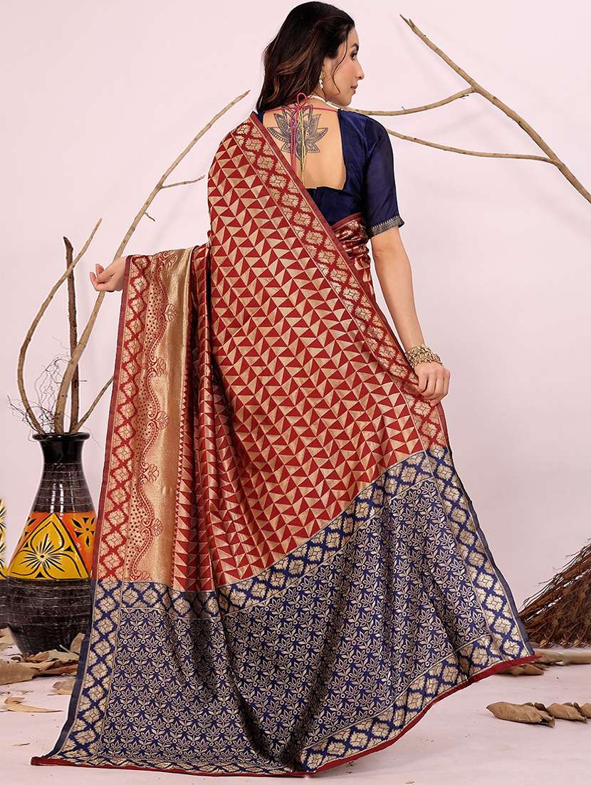 women self design banarasi saree with blouse - 22007131 - Standard Image - 1