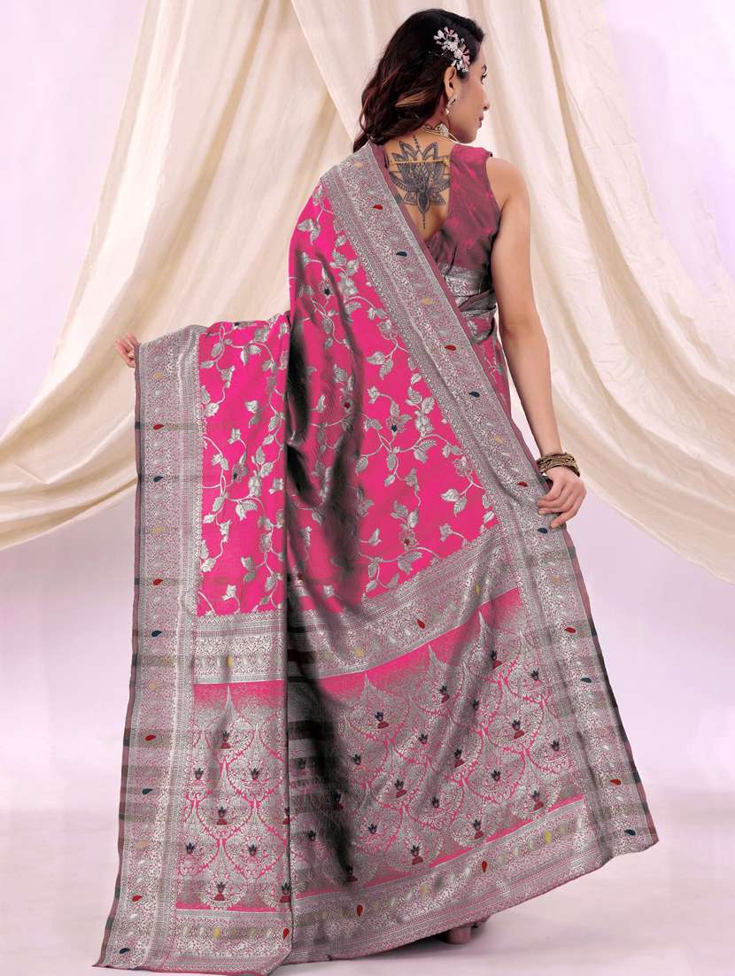women self design banarasi saree with blouse - 22007172 -  Standard Image - 1