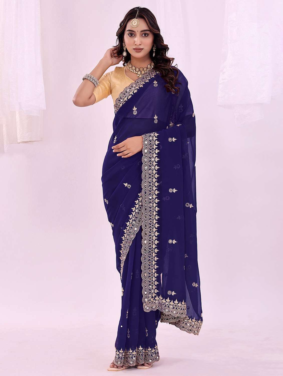 women solid with work embroidered saree with blouse - 22007204 -  Standard Image - 1