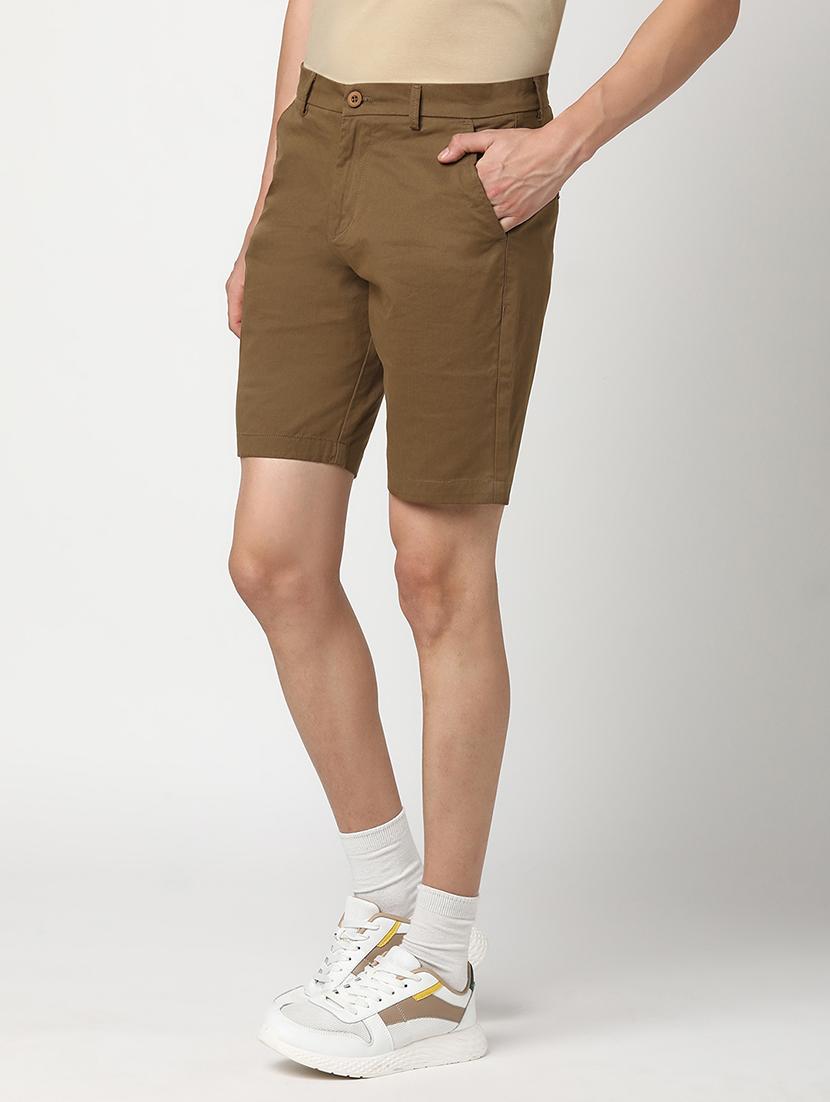 men solid mid rise regular fit shorts - 22007691 - Standard Image - 1