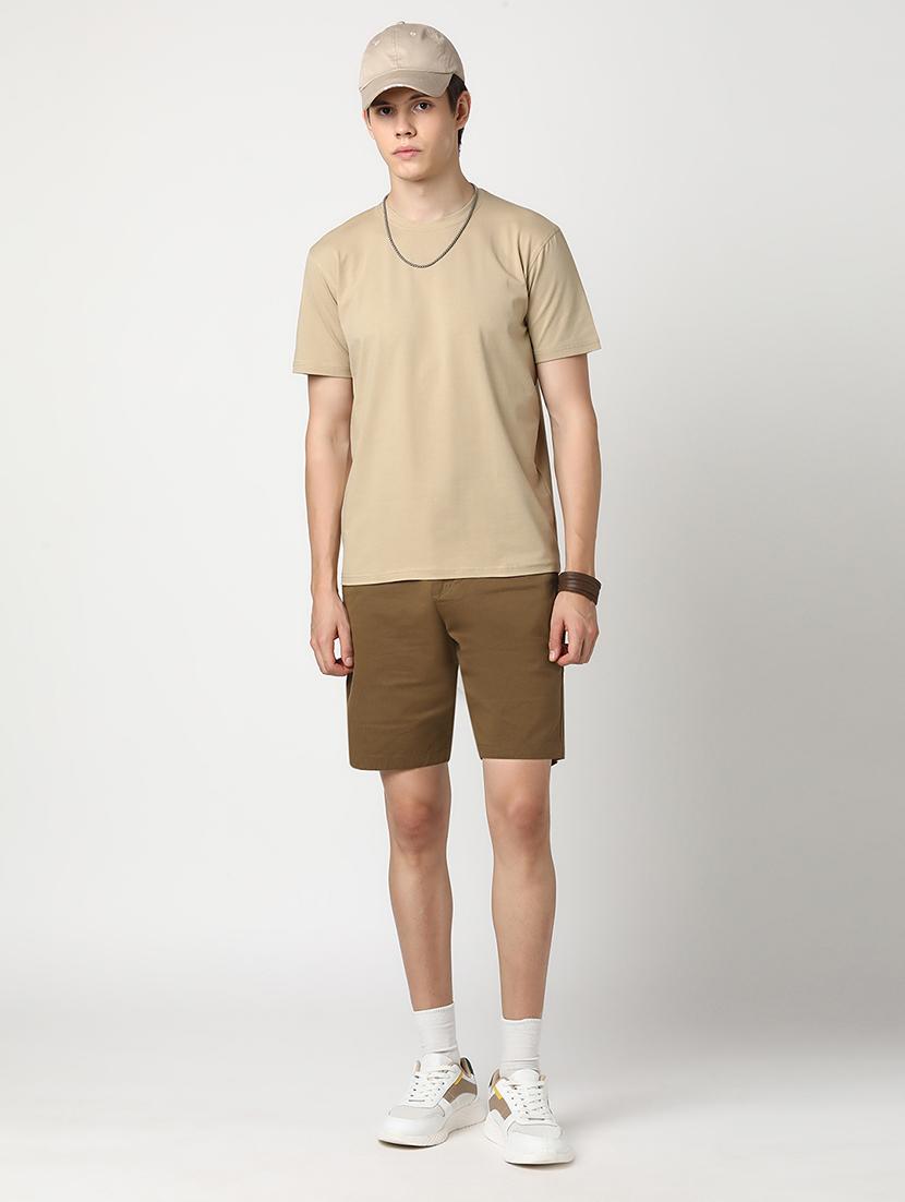 men solid mid rise regular fit shorts - 22007691 - Standard Image - 4