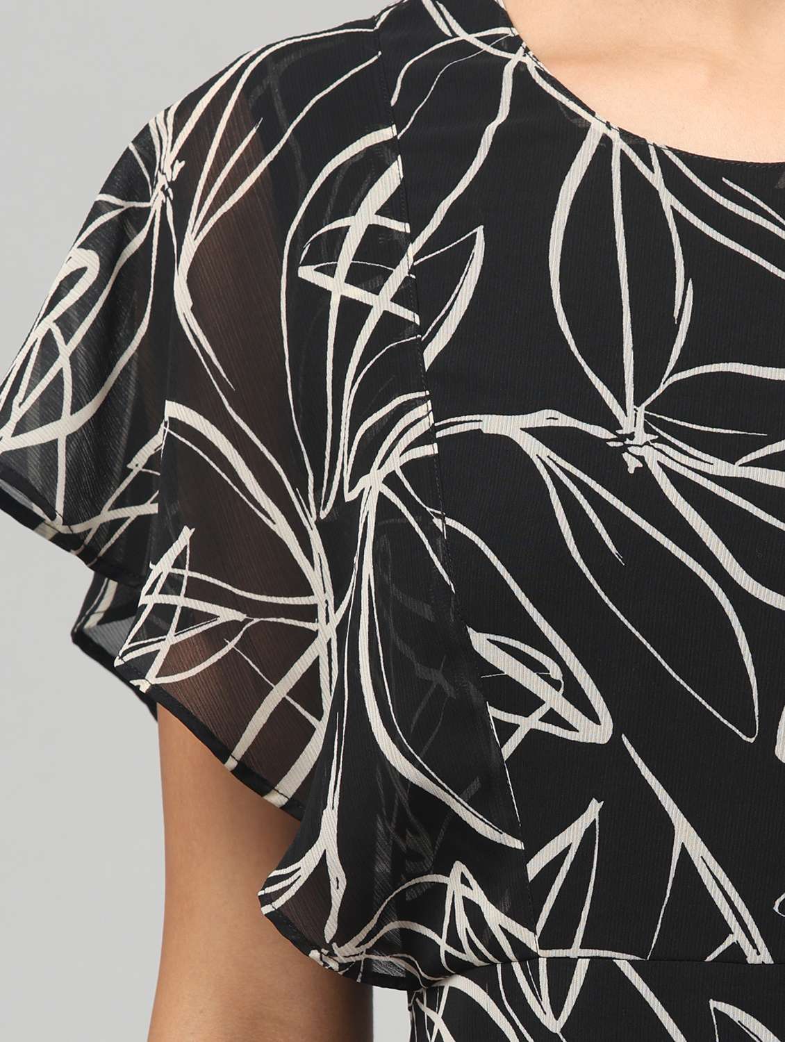 Women Printed Flared Sleeve Fit & Flare Dress