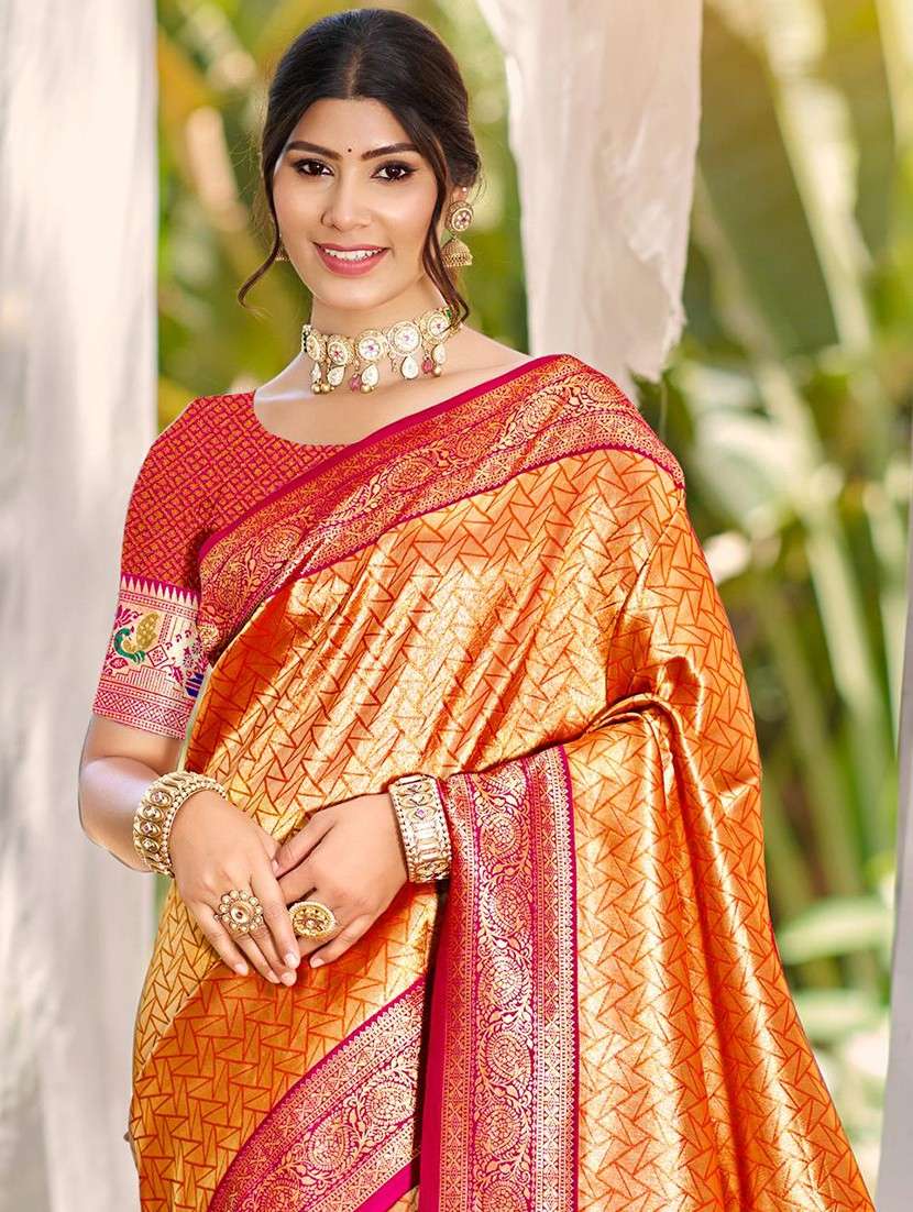 women self design kanjivaram saree with blouse - 22008701 -  Standard Image - 1