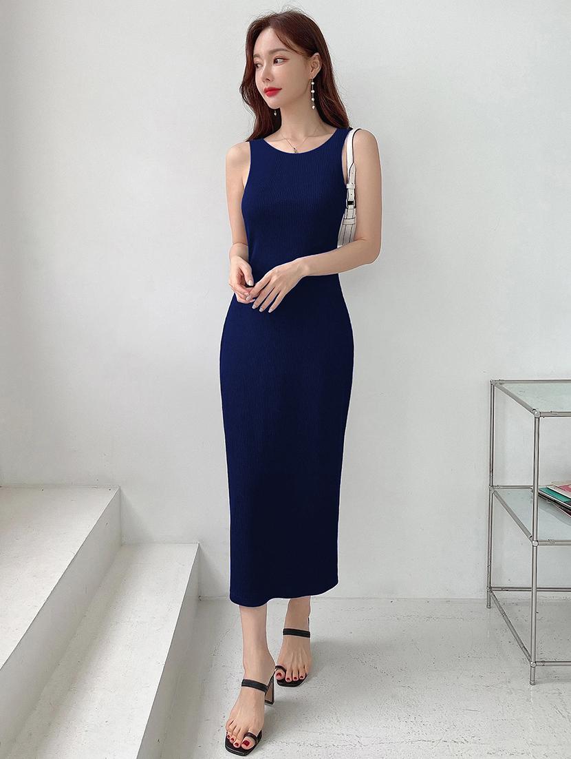 women solid round neck slim fit bodycon dress - 22008735 -  Standard Image - 1