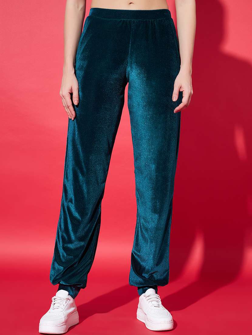 women solid hooded velvet active wear set - 22008769 - Standard Image - 4