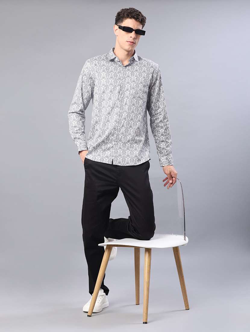 men solid mid rise slim fit chinos - 22008889 -  Standard Image - 4