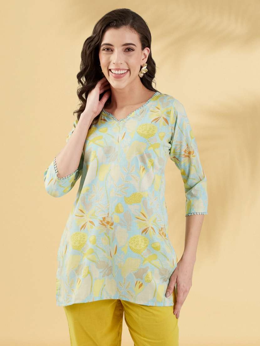 women printed three quarter sleeve straight kurti - 22009249 -  Zoom Image - 0