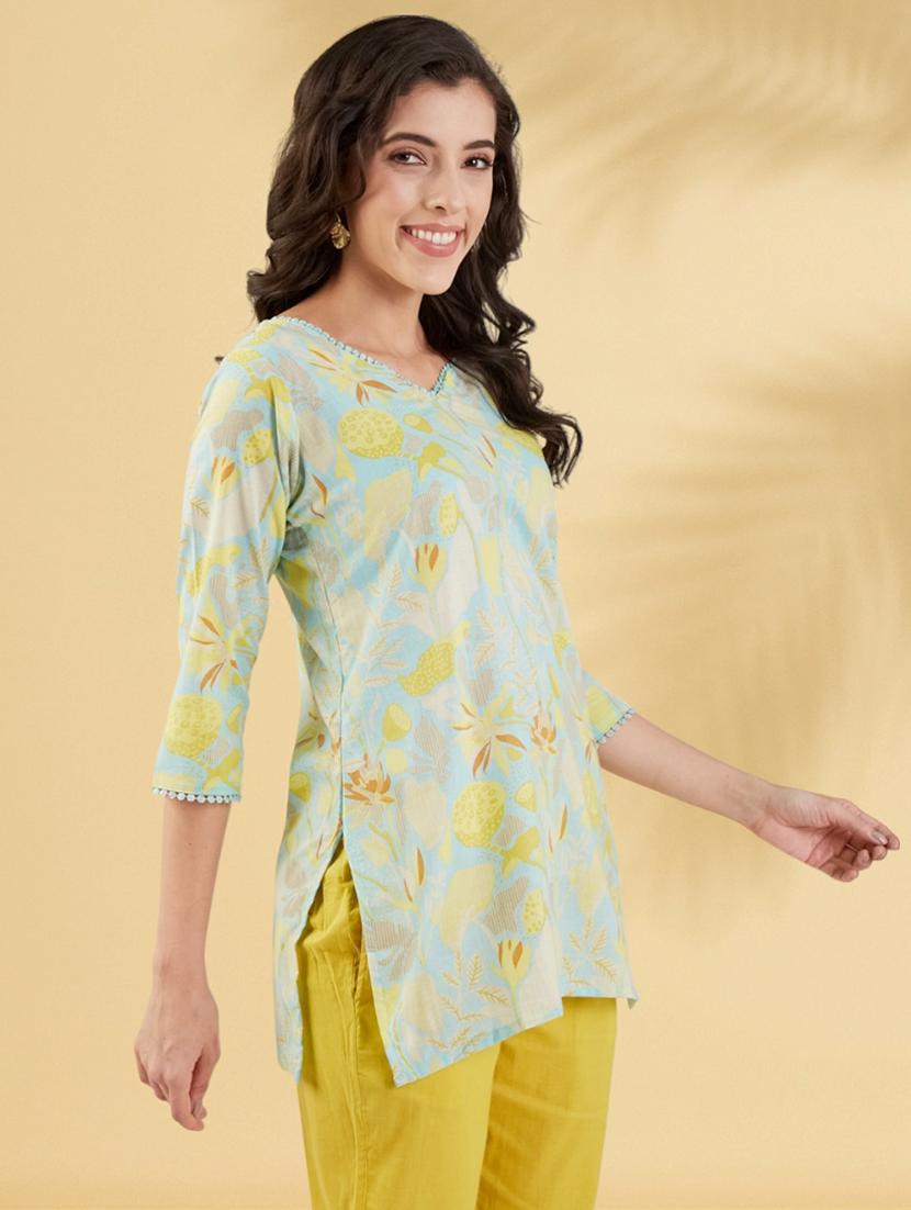 women printed three quarter sleeve straight kurti - 22009249 - Standard Image - 1