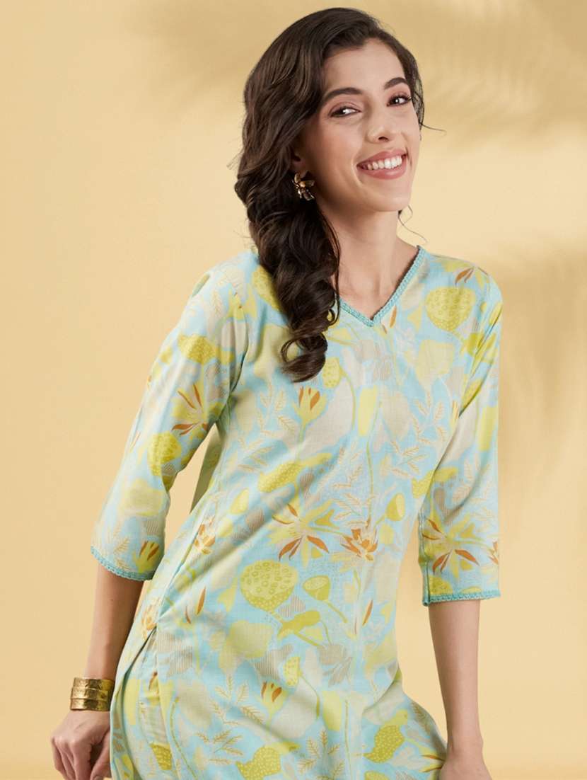 women printed three quarter sleeve kurta pant set - 22009256 -  Standard Image - 1