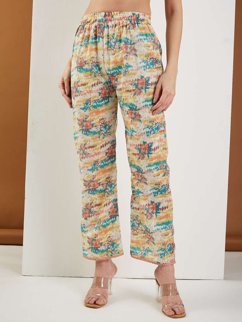 women printed three quarter sleeve kurta pant set - 22009257 -  Standard Image - 4