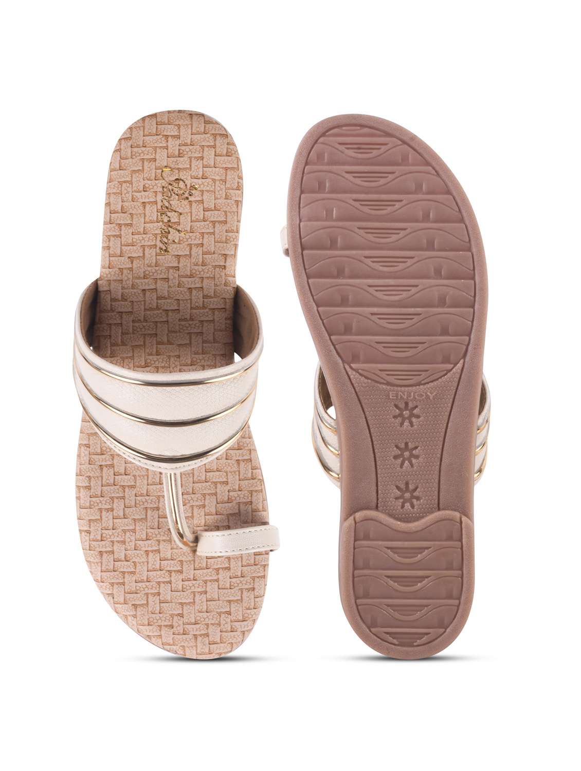 women one toe flat sandal - 22009419 -  Standard Image - 4