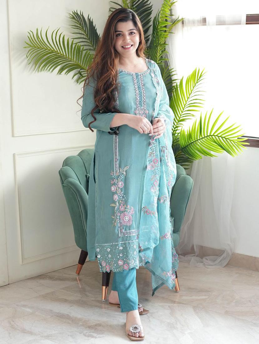 women embroidered three quarter sleeve kurta pant with dupatta set - 22009449 - Standard Image - 1