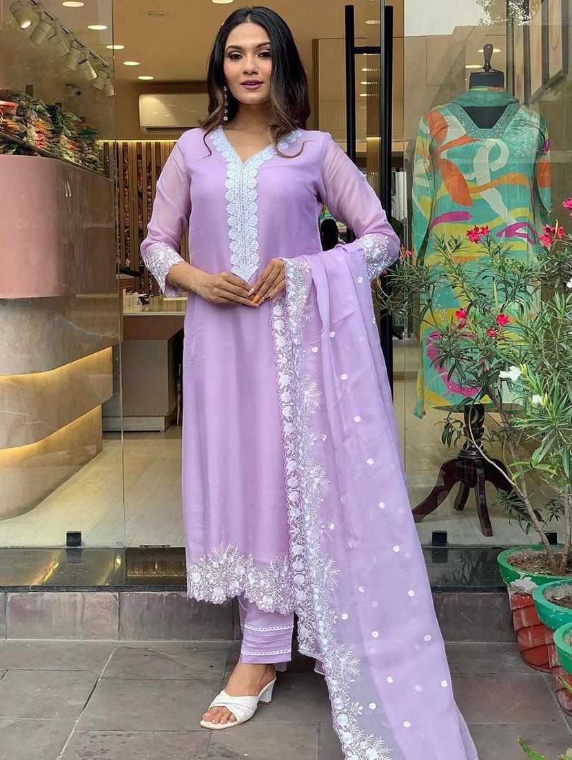 women embroidered three quarter sleeve kurta pant with dupatta set - 22011184 - Standard Image - 1