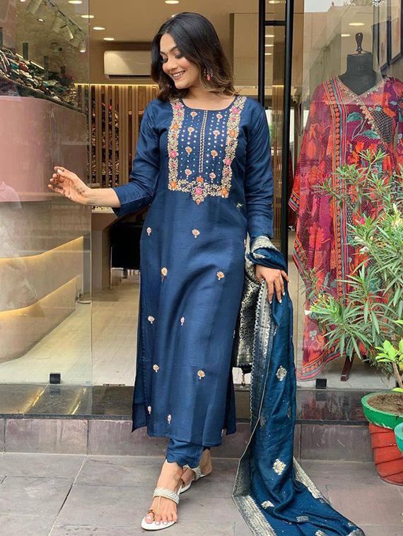 women embroidered three quarter sleeve kurta pant with dupatta set - 22011199 - Standard Image - 1