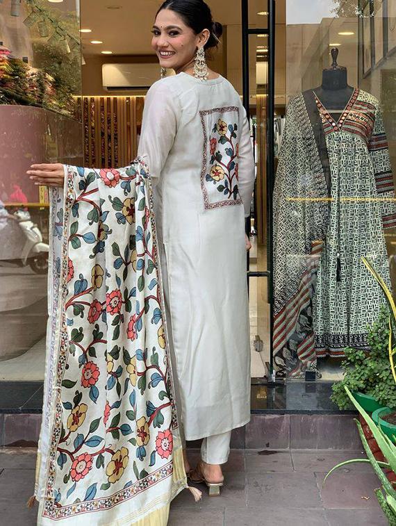 women embroidered three quarter sleeve kurta pant with dupatta set - 22011202 - Standard Image - 1