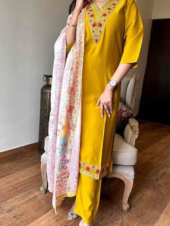 women embroidered three quarter sleeve kurta pant with dupatta set - 22011204 -  Standard Image - 1