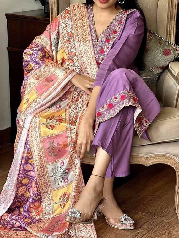 women embroidered three quarter sleeve kurta pant with dupatta set - 22011205 - Standard Image - 4