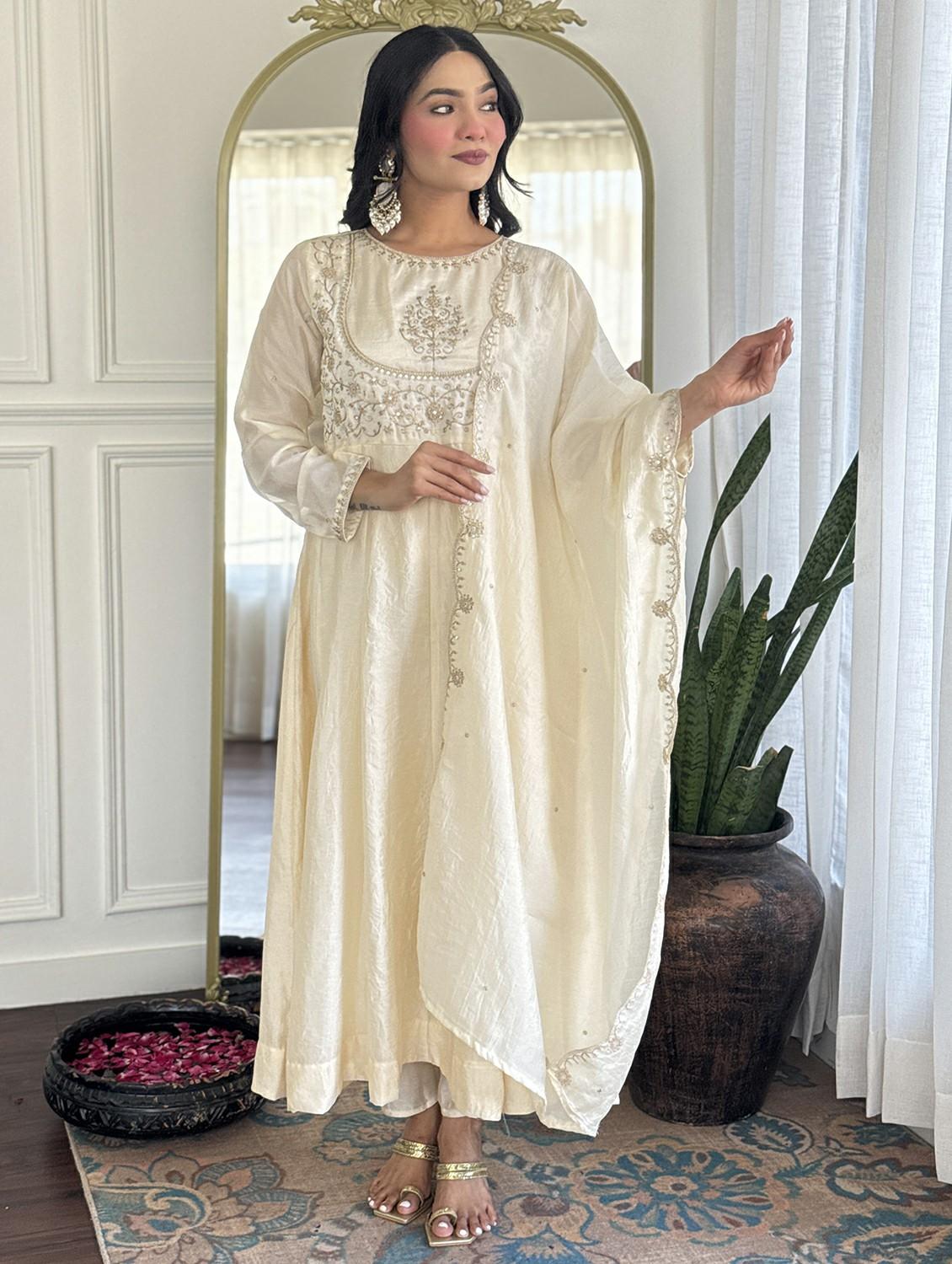 women embroidered long sleeve anarkali kurta pant with dupatta set - 22011238 - Standard Image - 4