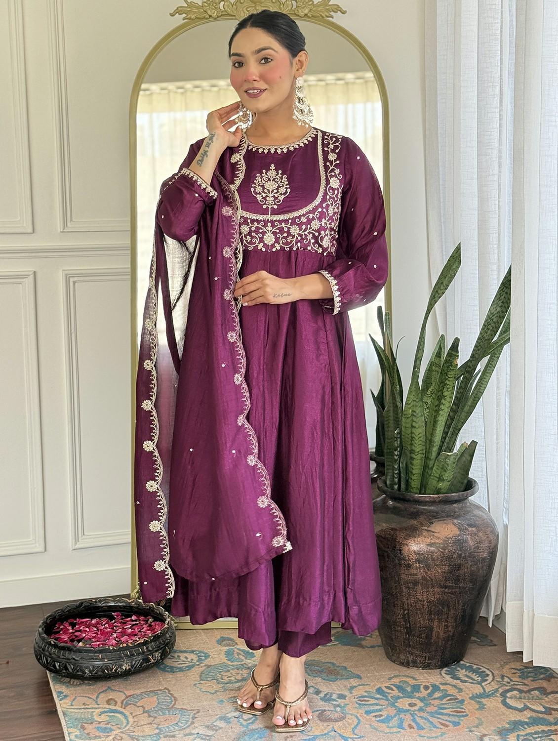women embroidered long sleeve anarkali kurta pant with dupatta set - 22011241 - Standard Image - 4