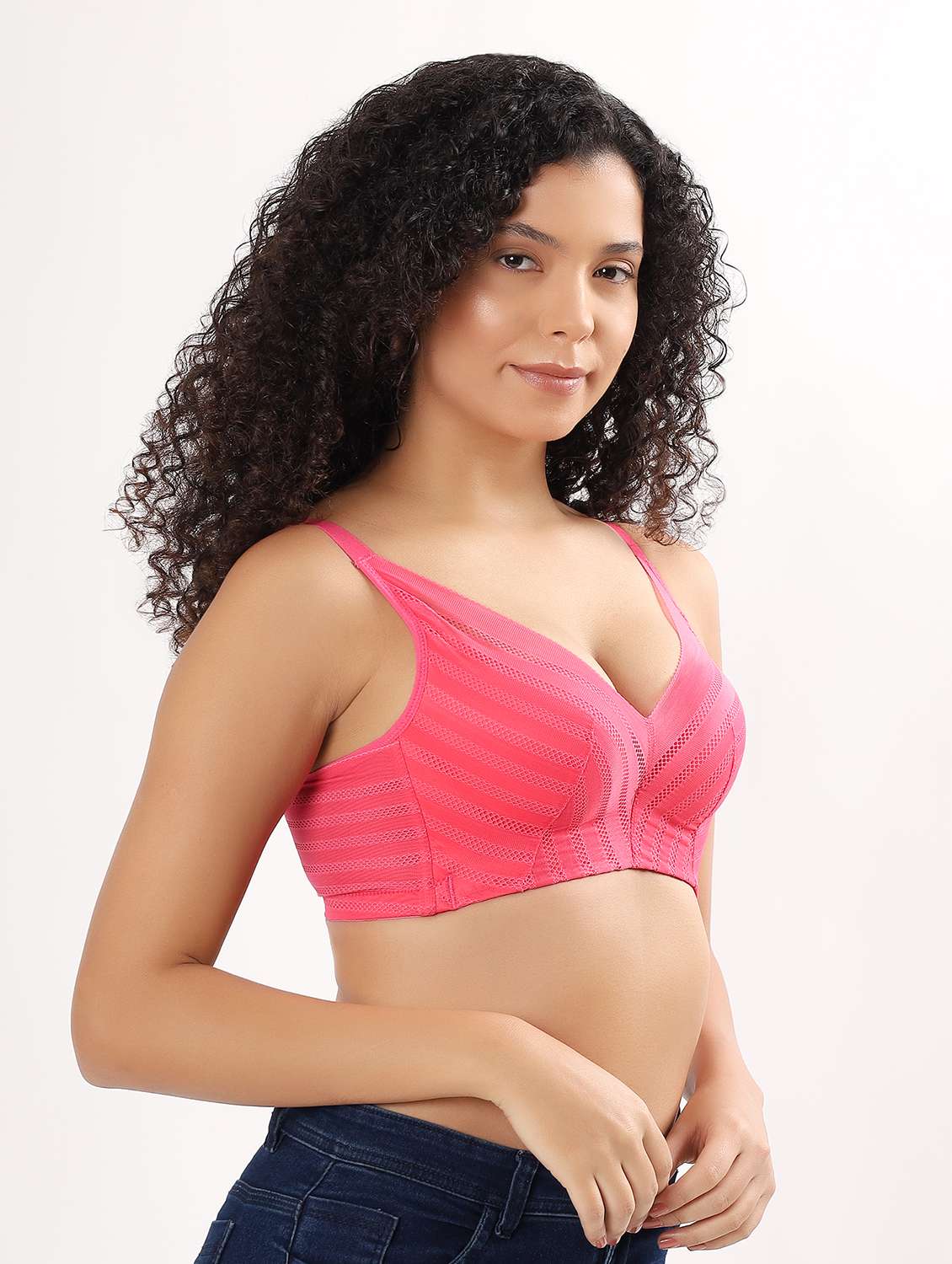 women solid heavily padded t-shirt bra - 22011366 -  Standard Image - 1
