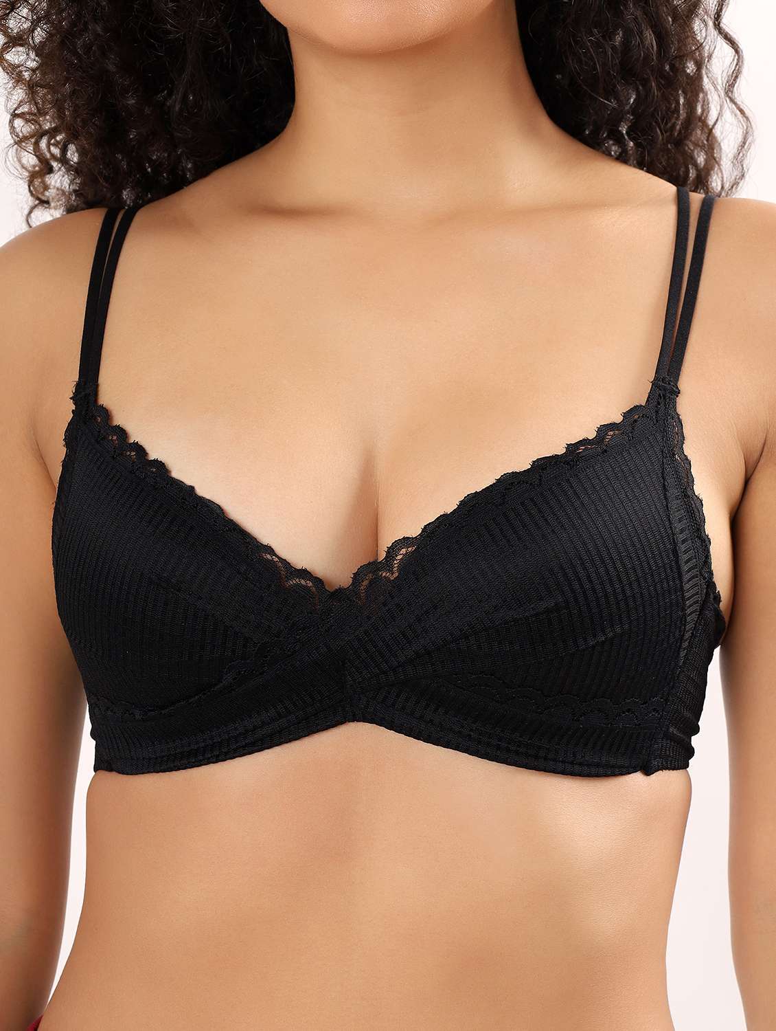women solid heavily padded push up bra - 22011368 - Standard Image - 4