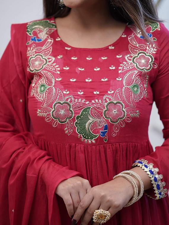women embroidered long sleeve anarkali kurta with dupatta set - 22011403 - Standard Image - 4