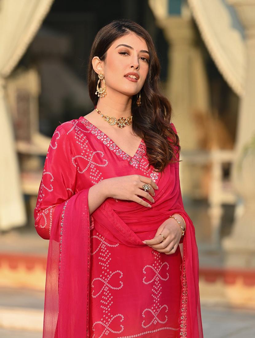 women embroidered three quarter sleeve kurta pant with dupatta set - 22011405 - Standard Image - 4