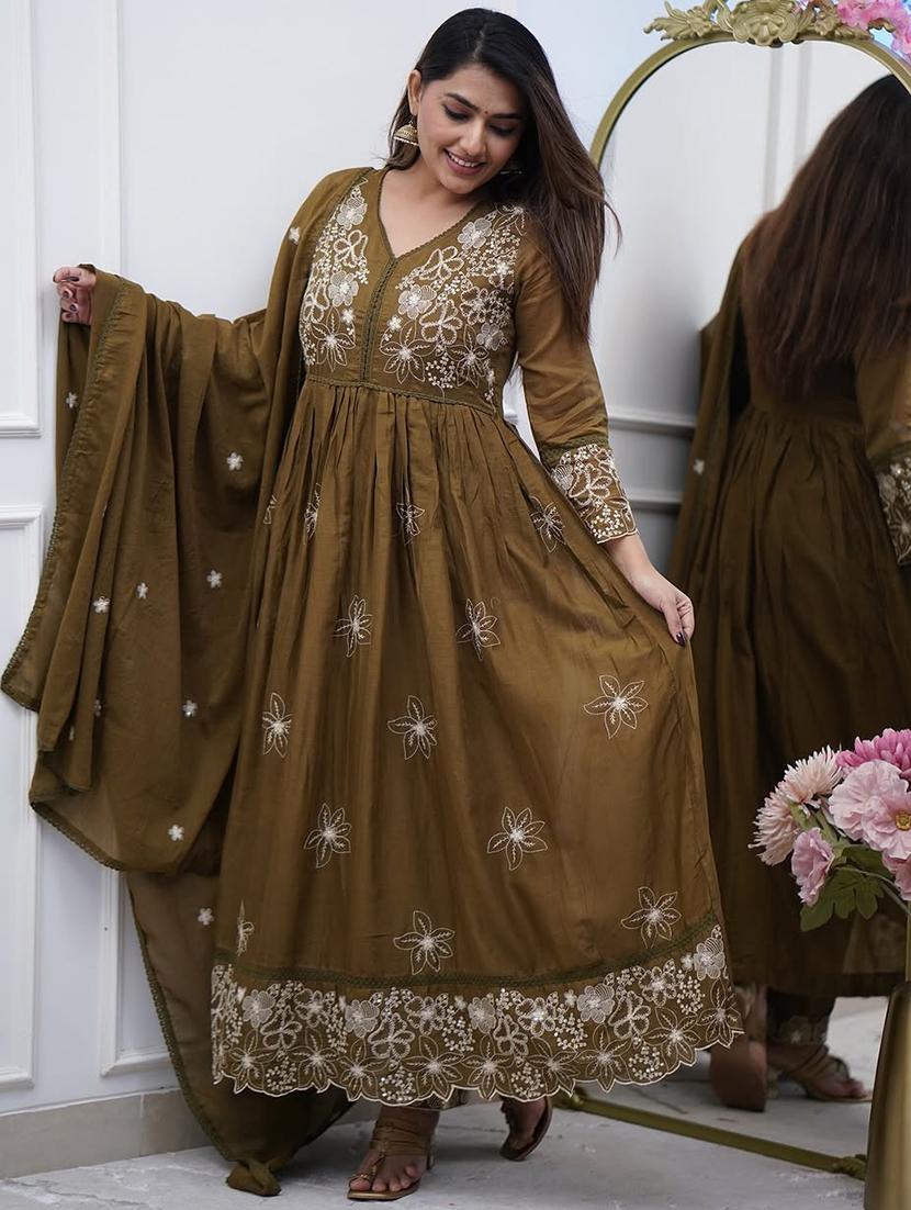 women embroidered three quarter sleeve anarkali kurta pant with dupatta set - 22011417 -  Standard Image - 1