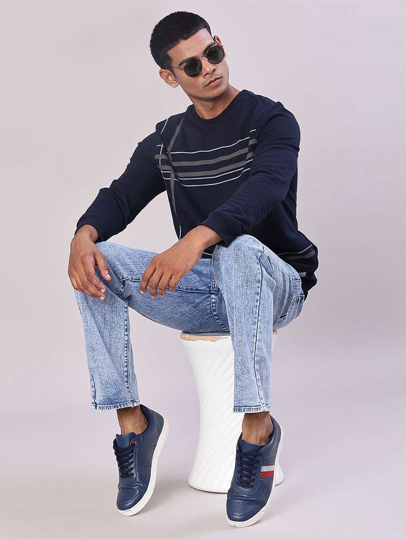 men washed mid rise full length jean - 22011807 -  Standard Image - 4