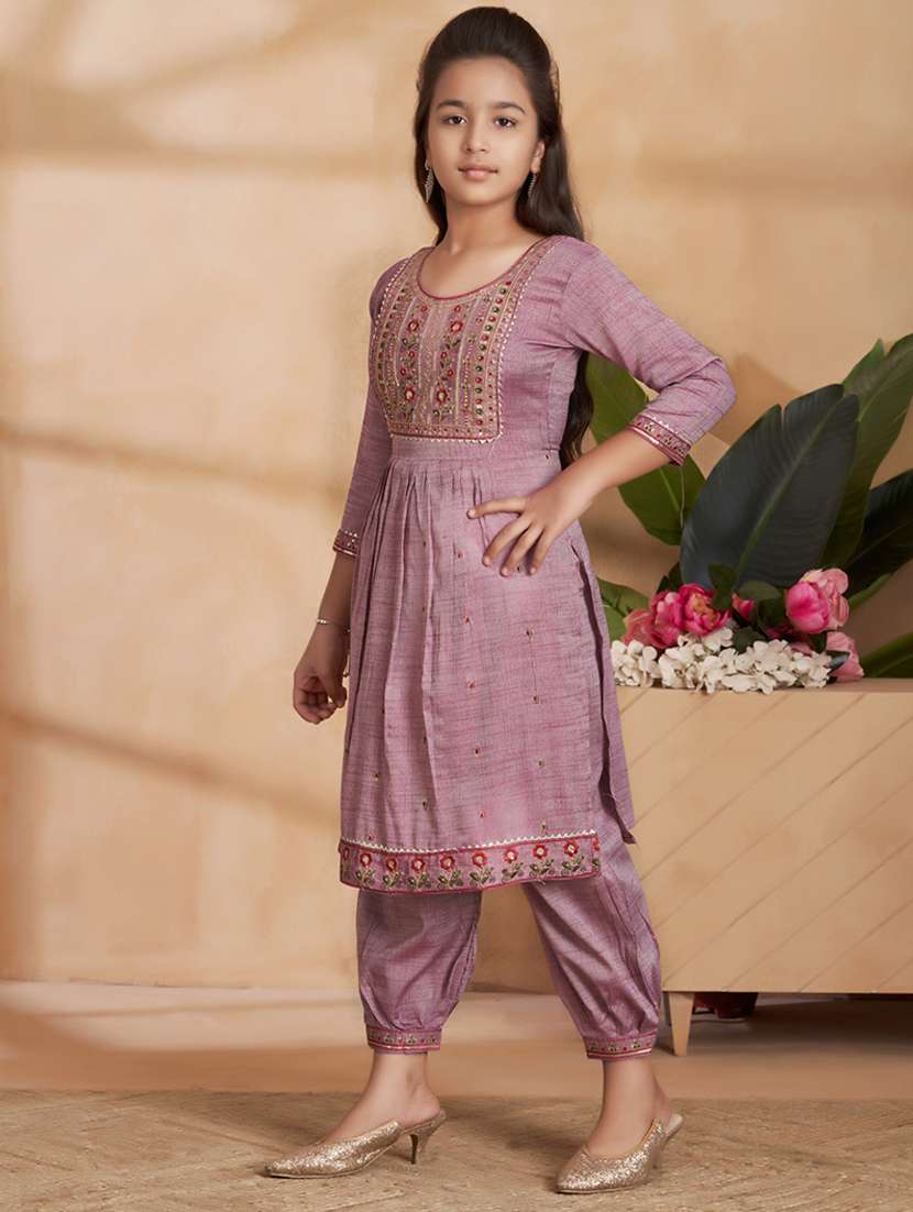 girls embroidered kurta and salwar set - 22012057 -  Standard Image - 1