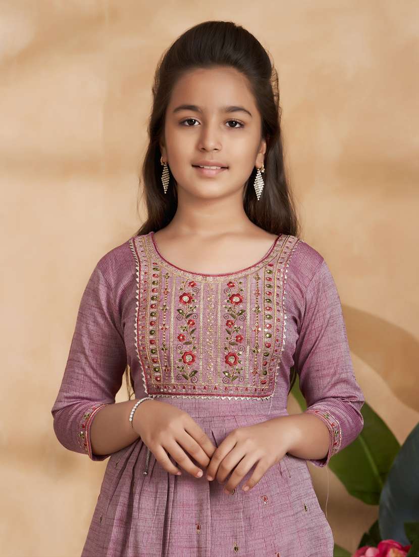 girls embroidered kurta and salwar set - 22012057 -  Standard Image - 4