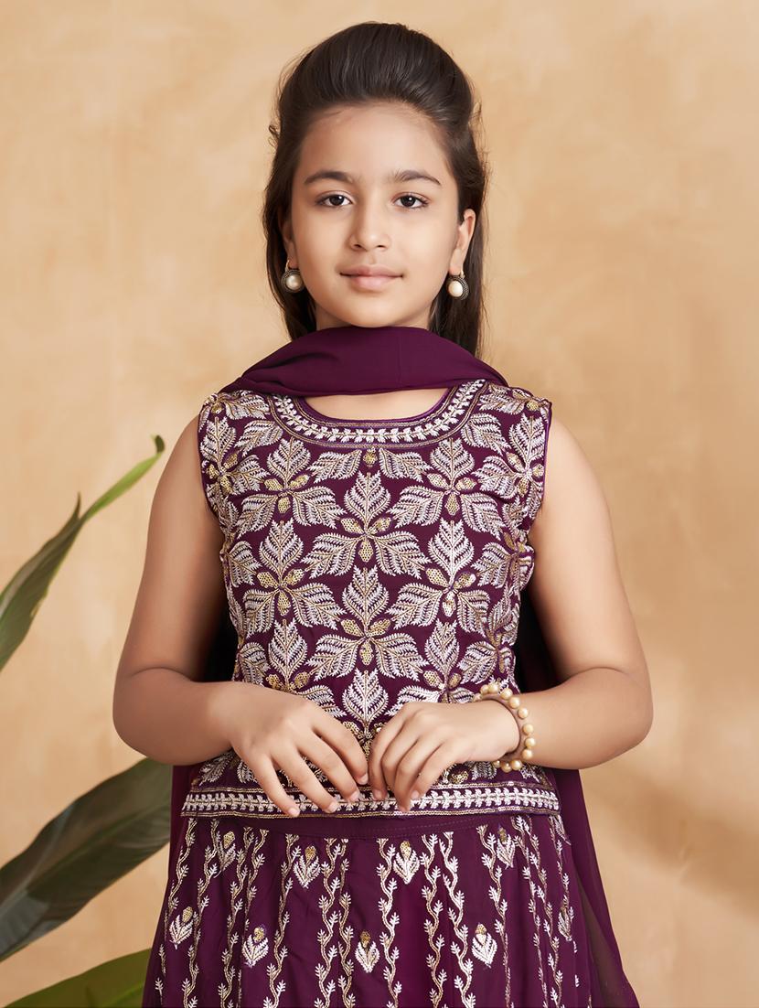 girls embroidered sleeveless lehenga choli set - 22012158 - Standard Image - 4