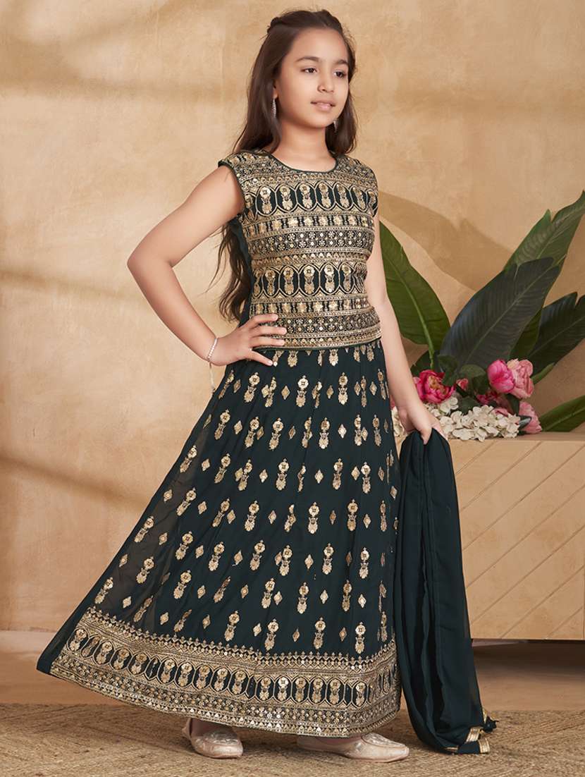 girls embroidered sleeveless lehenga choli set - 22012160 -  Standard Image - 1