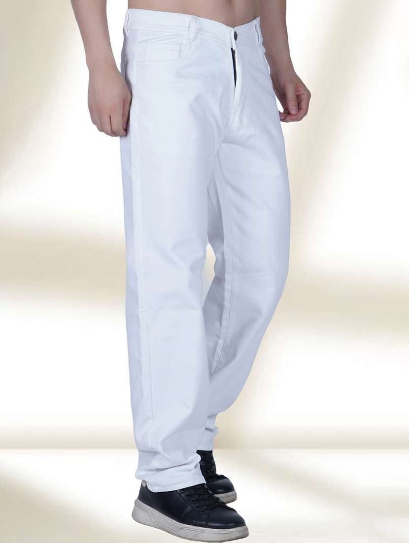 men white solid mid rise relaxed fit jeans