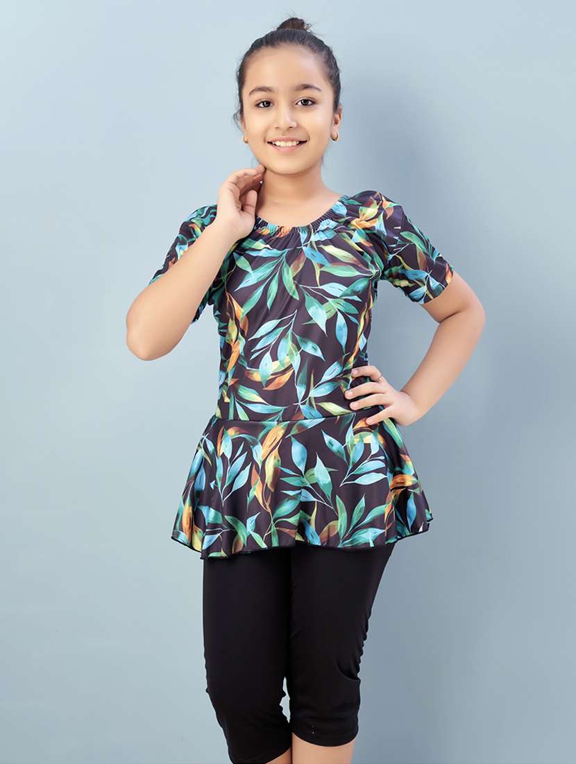 girls printed sports wear functional swimsuit - 22012582 -  Standard Image - 4