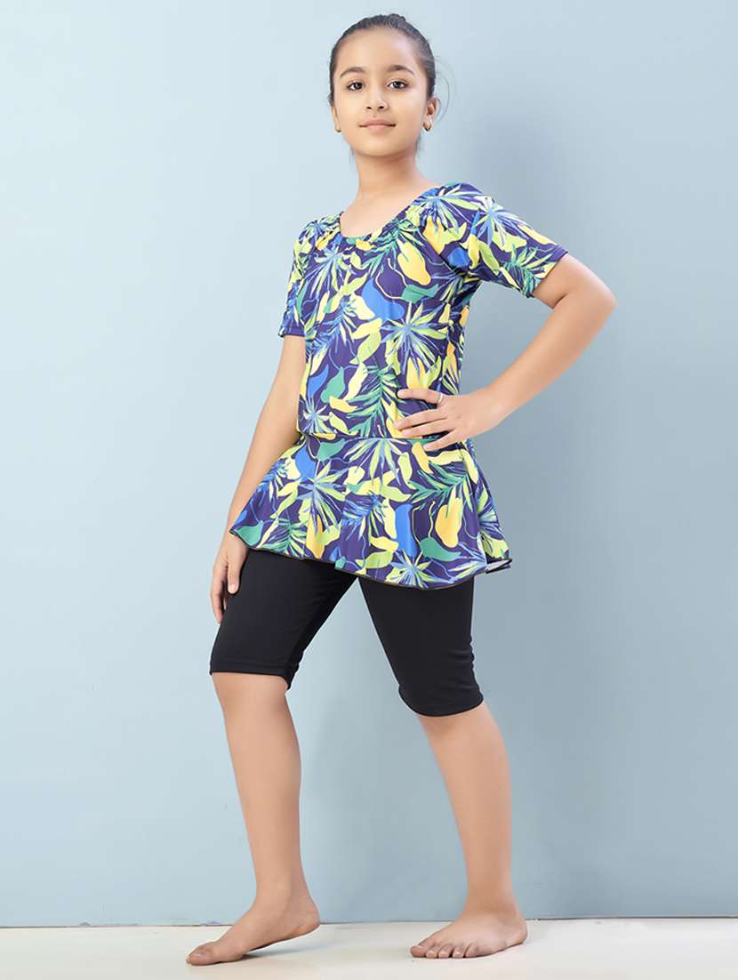 girls printed sports wear functional swimsuit - 22012583 -  Standard Image - 1