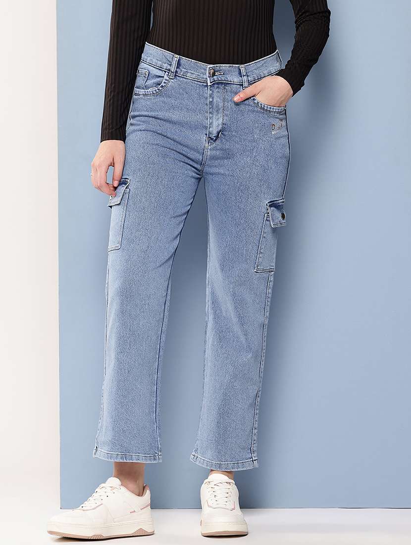 women solid mid rise denim cargo