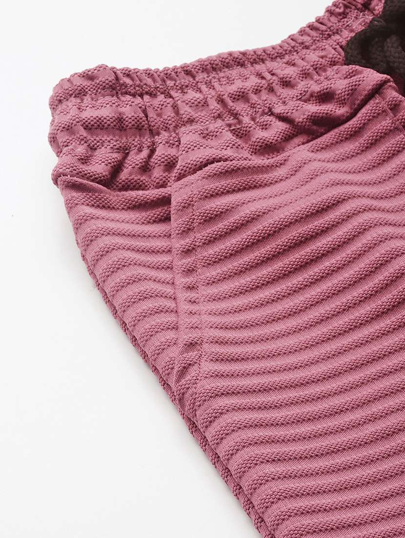 women solid mid rise relaxed fit cargo - 22012670 -  Standard Image - 4