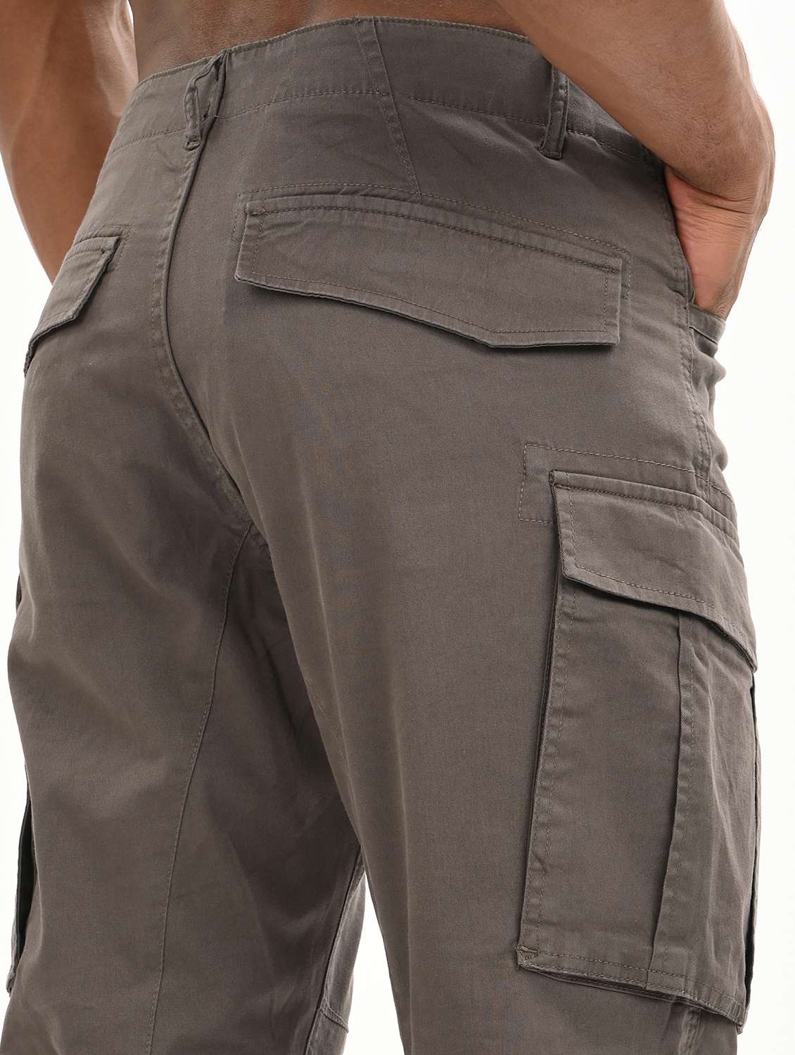 men solid mid rise relaxed fit cargo - 22012859 - Standard Image - 4