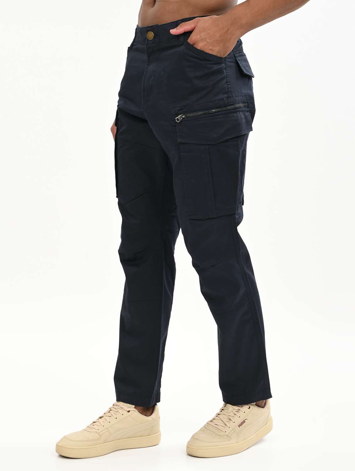 men solid mid rise relaxed fit cargo - 22012863 -  Standard Image - 1