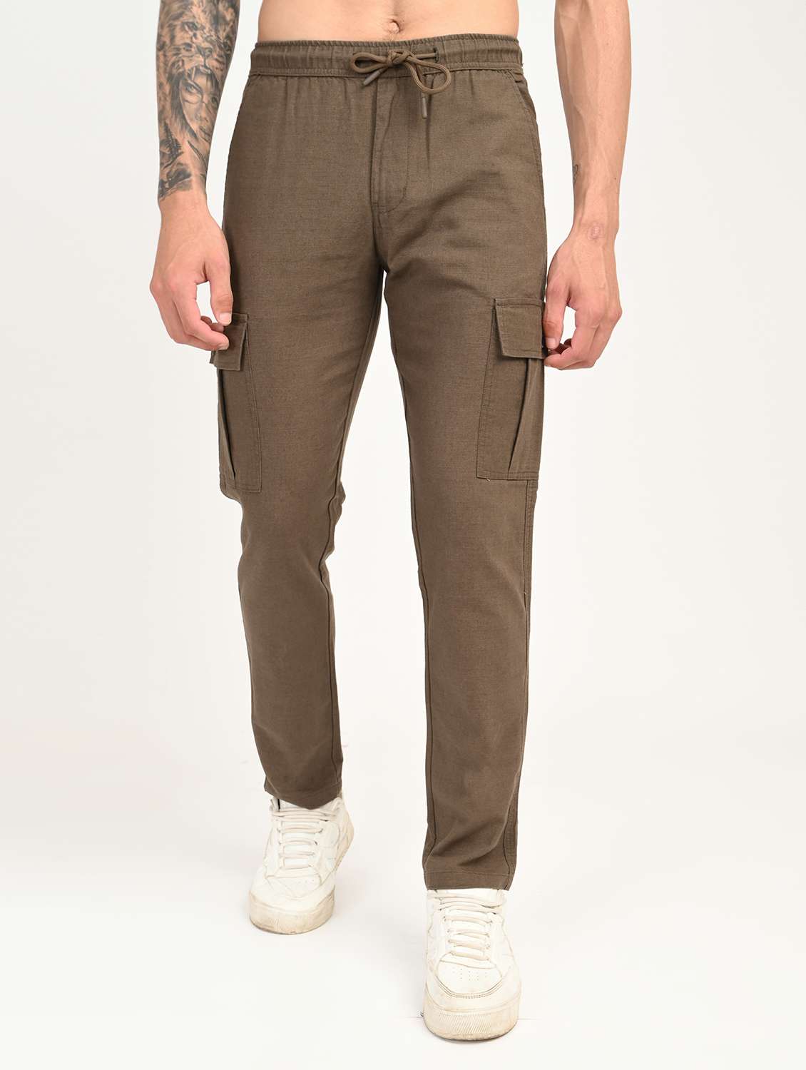 men solid mid rise regular fit cargo - 22012882 -  Standard Image - 1