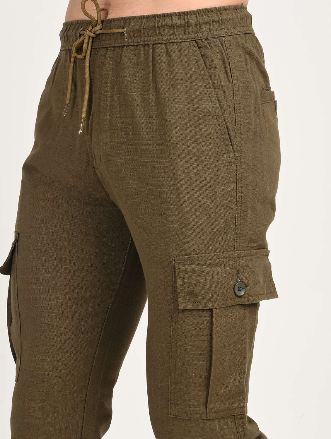 men solid mid rise relaxed fit cargo - 22012884 - Standard Image - 6