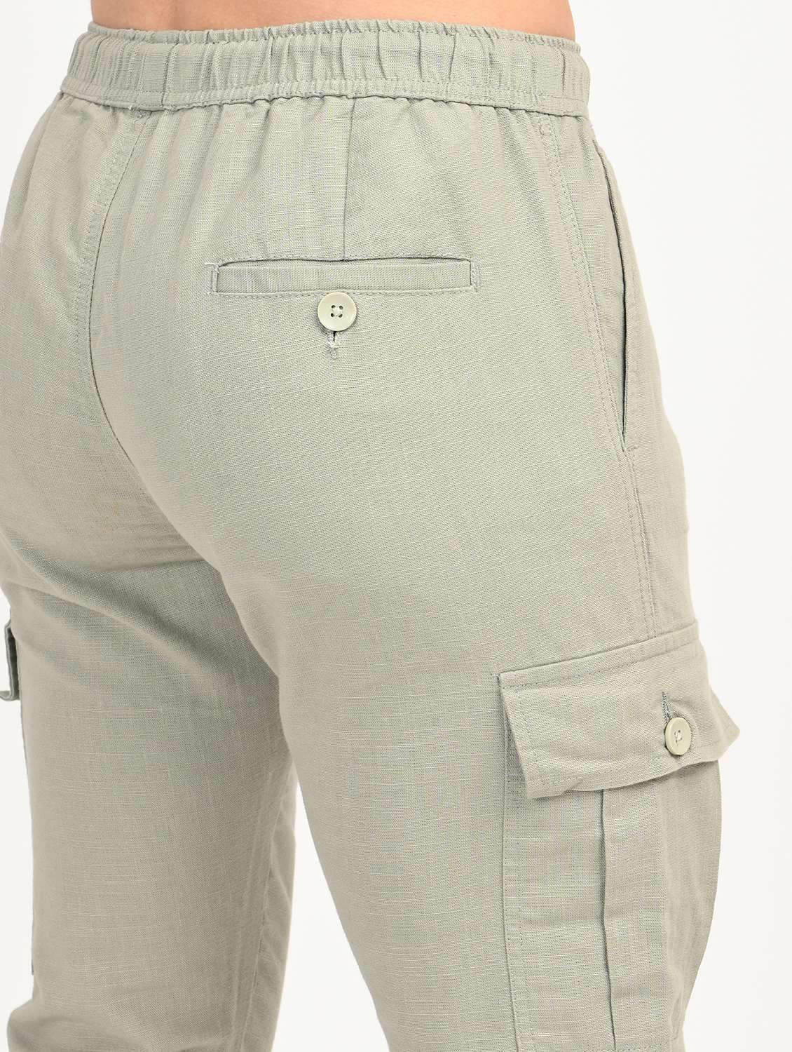 men solid mid rise relaxed fit cargo - 22012886 - Standard Image - 6