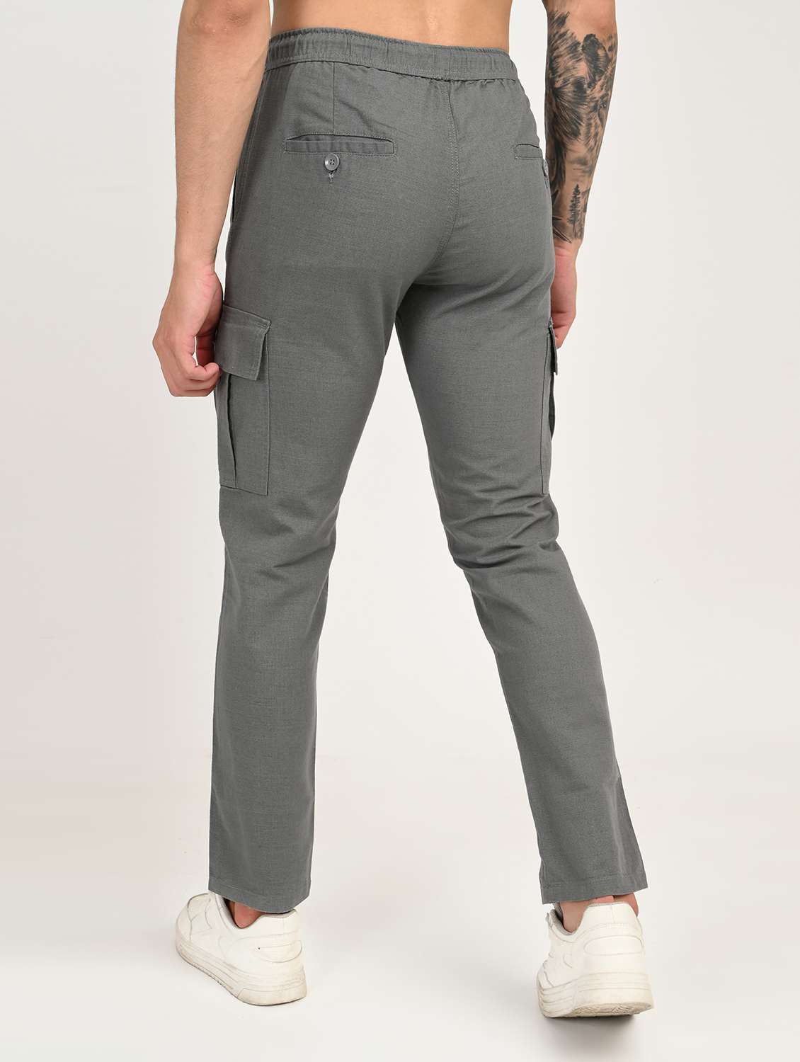 men solid mid rise regular fit cargo - 22012887 - Standard Image - 4