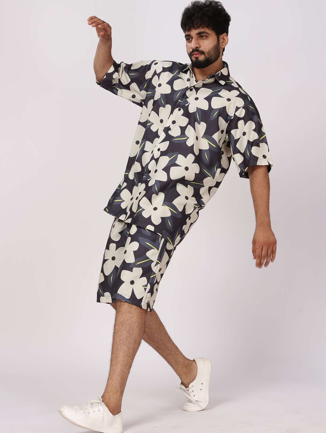men floral printed short shorts & shirt co-ords set - 22012953 -  Standard Image - 1