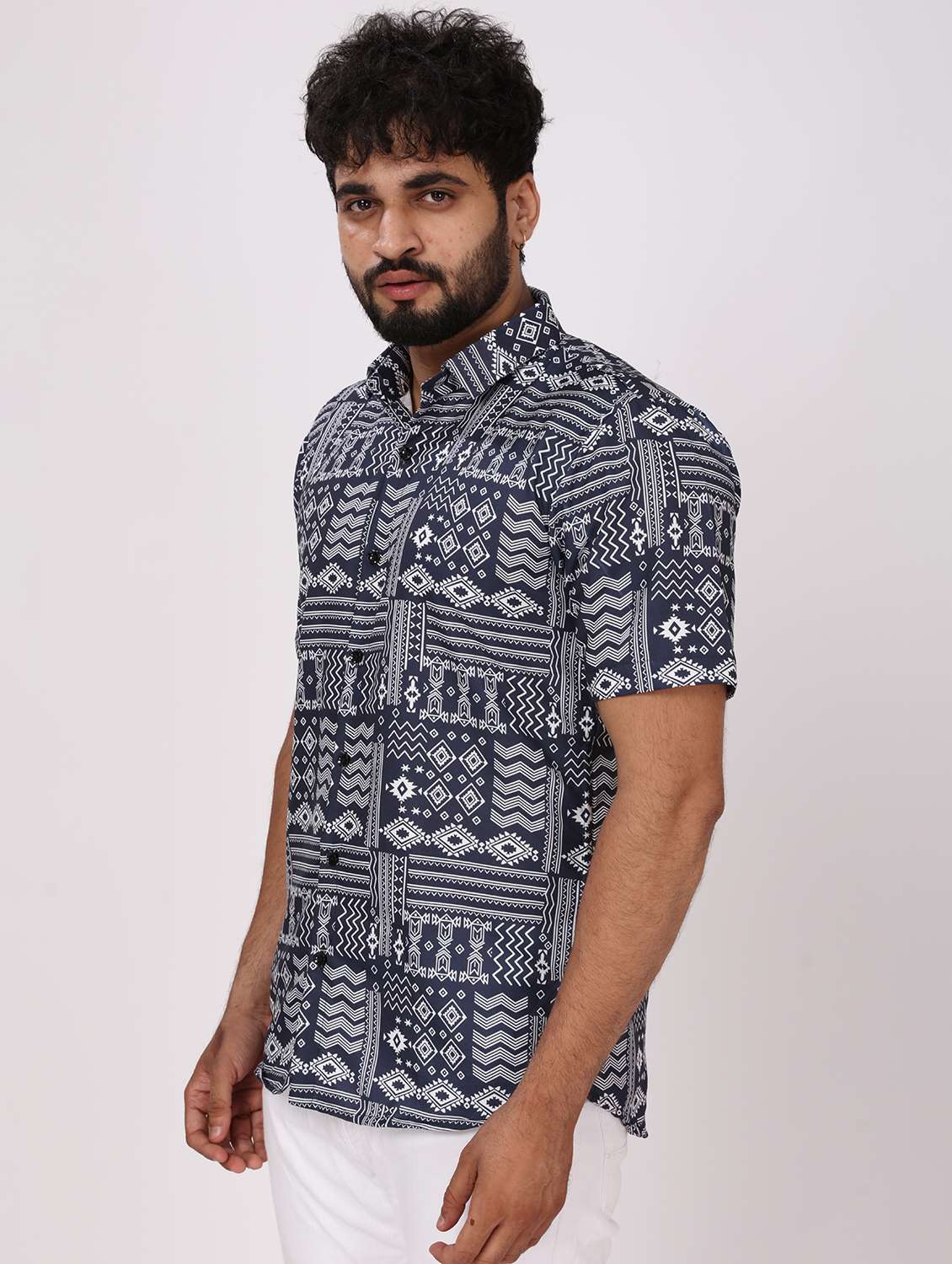 men printed short sleeve regular fit casual shirt - 22012987 -  Standard Image - 1