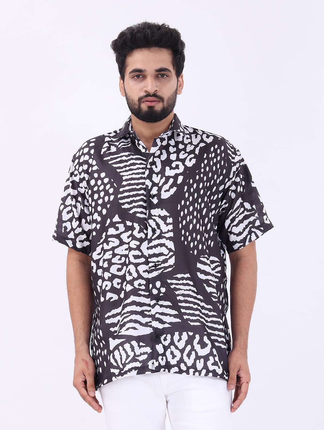 men printed short sleeve oversized casual shirt - 22013149 -  Standard Image - 1