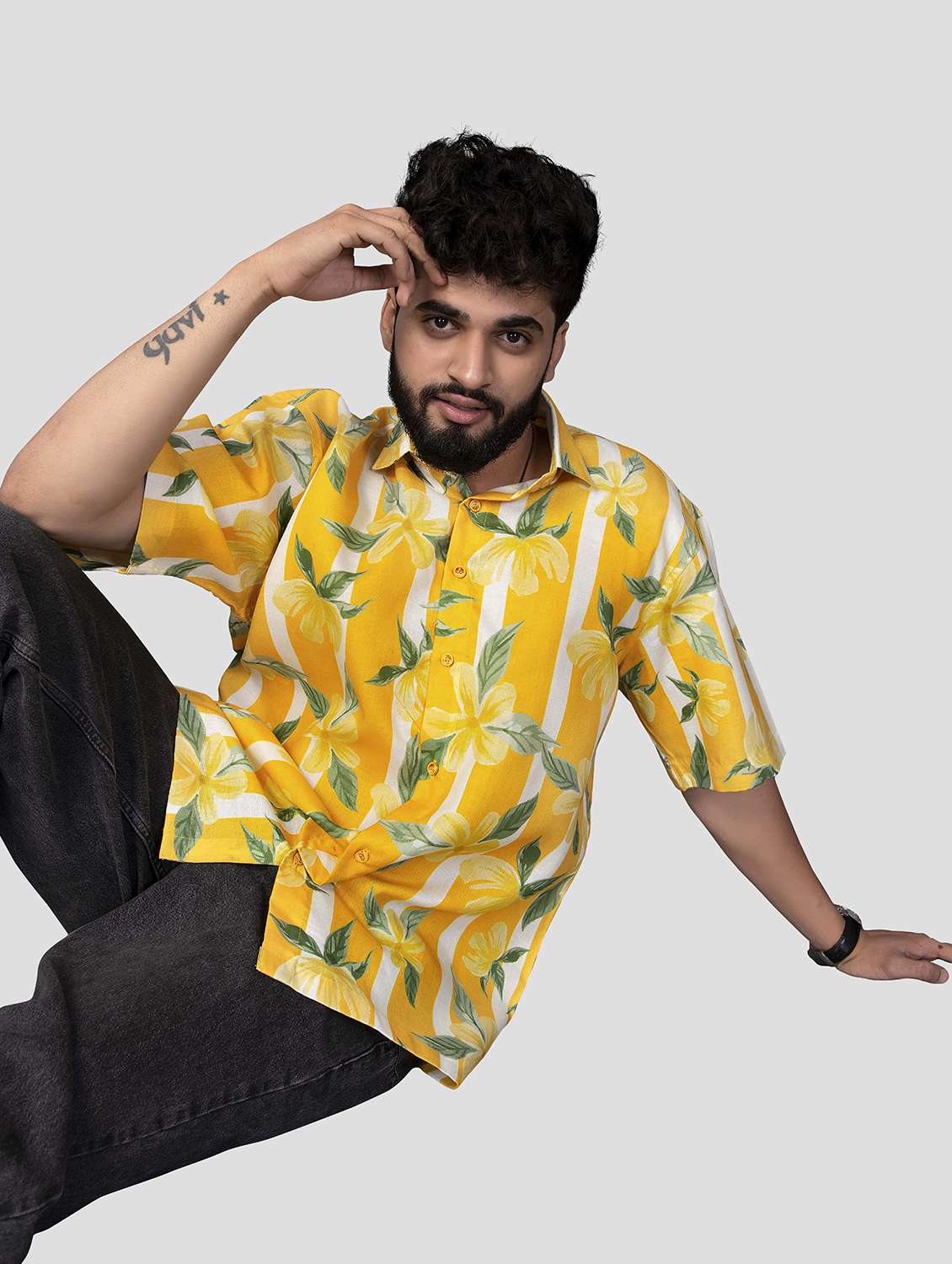 men floral printed short sleeve oversized casual shirt - 22013168 -  Standard Image - 1