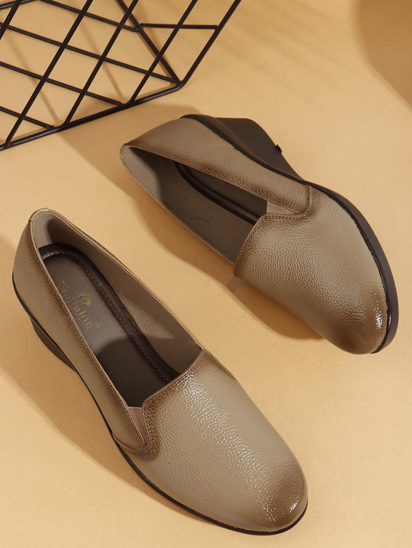 women solid slip on platforms wedge - 22013344 -  Zoom Image - 0