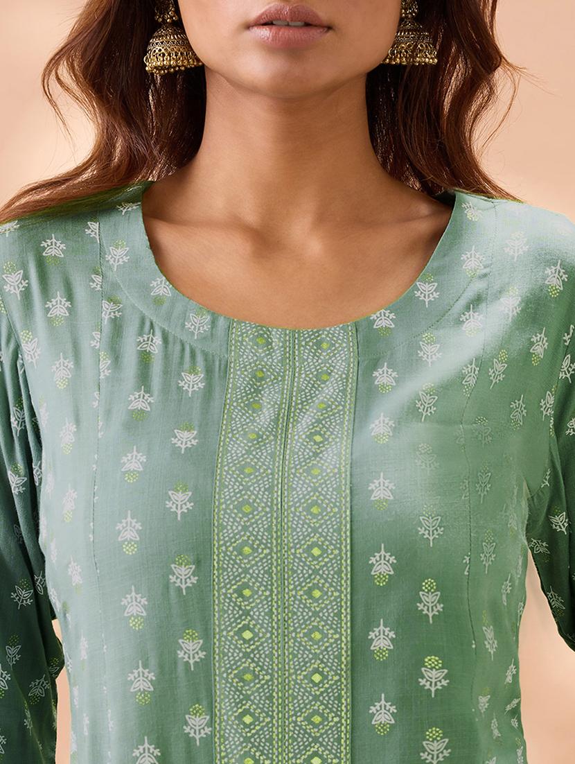 globus women mint green round neck ethnic print front slit flared hem panelled a-line kurta - 22013347 - Standard Image - 4